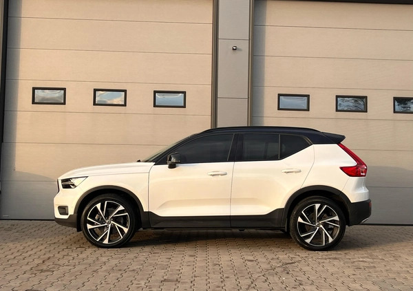 Volvo XC 40 cena 110000 przebieg: 116930, rok produkcji 2019 z Koło małe 154